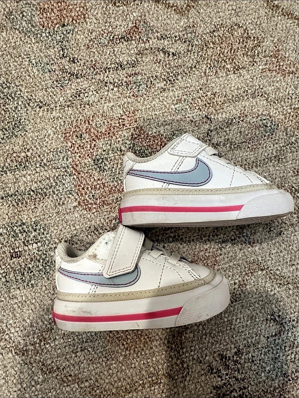 Nike Kids White & Pink Sneakers